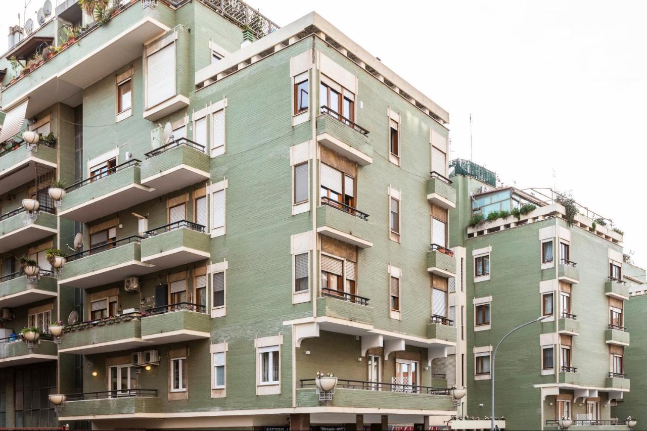 Momo Central Rome 1 المظهر الخارجي الصورة